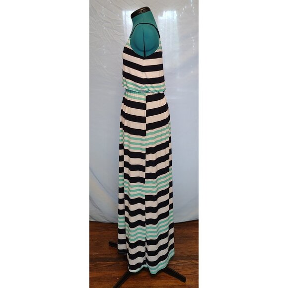Filly Flair Maxi Dress - Picture 3 of 4
